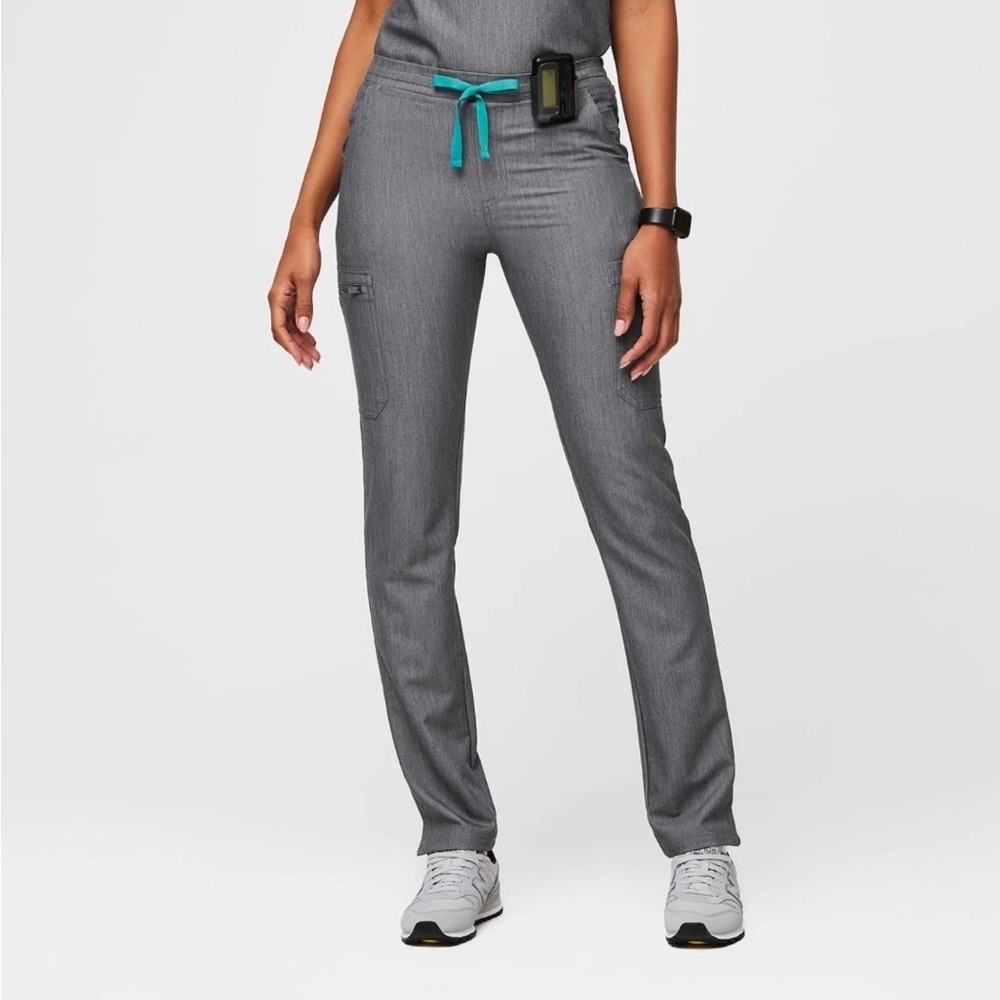Figs Yola‎ Skinny Scrub Pants Graphite